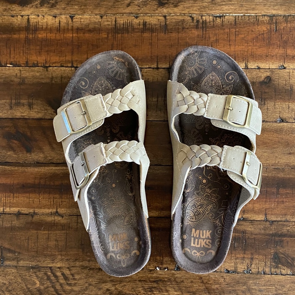 Muk Luk Sandals size 9